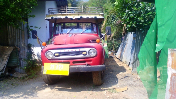 รถหกล้อ TOYOTA 500 ระหัสคัสซี 4FA80-25308 รถมีทะเบียนครบ รถใช้งานดี ในราคาสุดย่อม