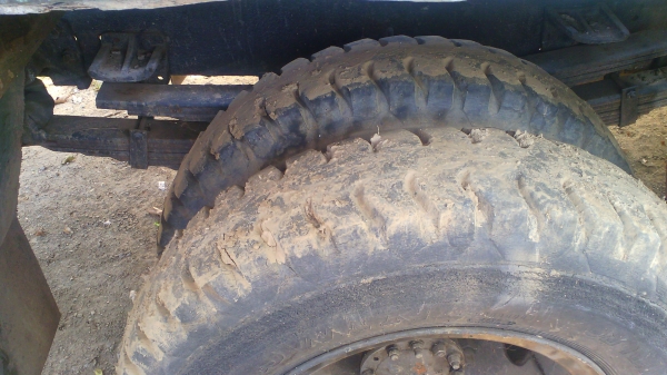 รถหกล้อ TOYOTA 500 ระหัสคัสซี 4FA80-25308 รถมีทะเบียนครบ รถใช้งานดี ในราคาสุดย่อม