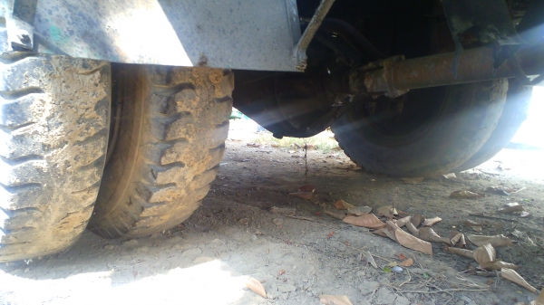 รถหกล้อ TOYOTA 500 ระหัสคัสซี 4FA80-25308 รถมีทะเบียนครบ รถใช้งานดี ในราคาสุดย่อม