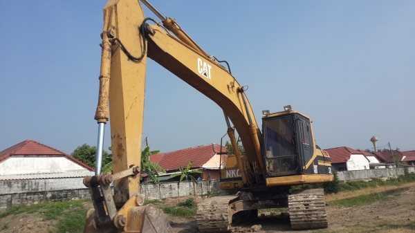 ขาย cat 320 V2