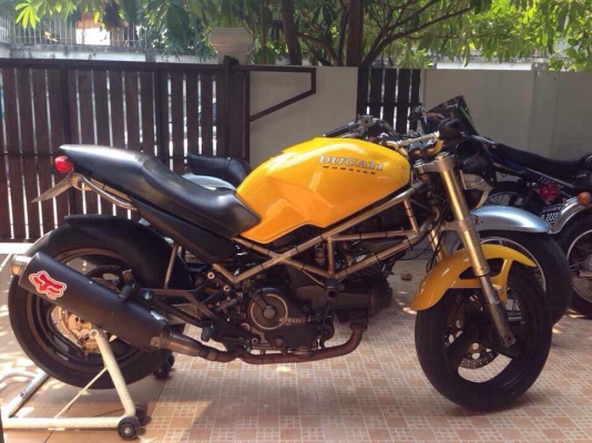 ธารนนทบุรี//ขาย ducati m400 ปี98 สวยๆของแต่งพอมีครับ ราคา85,000บาท อินวอยท์+พ.ร.บ