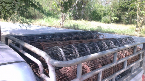 Sell> ขายตะแกรงไวร์เมช เกรดบี ราคาถูก มีหลายไซร์ ขายเป็นกิโล กำแพงแสน นครปฐมครับ Sell> ขายตะแกรงไวร์เมช เกรดบี ราคาถูก มีหลายไซร์ ขายเป็นกิโล กำแพงแสน นครปฐมครับ