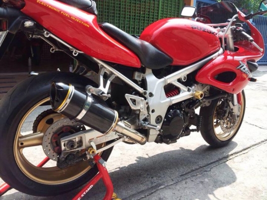 ต้ำพระราม2ขาย SUZUKI TL1000Sปี02หัวฉีด อินวอย สรรพสามิตรแท้ครบชุด เครื่องดีมาก ต้ำพระราม2ขาย SUZUKI TL1000Sปี02หัวฉีด อินวอย สรรพสามิตรแท้ครบชุด เครื่องดีมาก