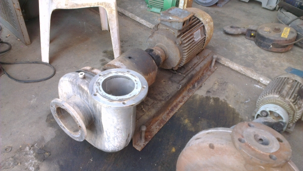 Sell> ขายปั้มหอยโข่งสแตนเลส พร้อมมอเตอร์ 3 เฟส ใช้งานได้ทันที กำแพงแสน นครปฐมครับผม