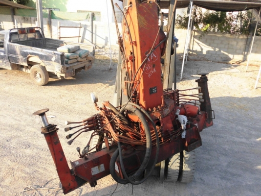 เครนเก่าญี่ปุ่น 2.2 ยูนิต รุ่น เร่งAT   3 ปอก 2 ชัก มาแล้วครับ ของนอกเปิดตู้แท้อุปกรณ์ ครบ