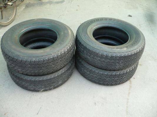 ยางบริจสโตน255/70R15ปี10