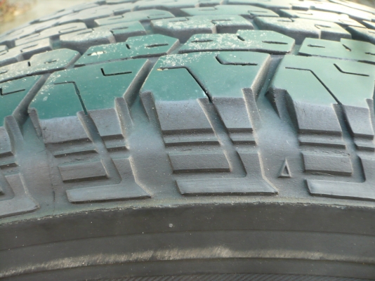 ยางบริจสโตน255/70R15ปี10 ยางบริจสโตน255/70R15ปี10