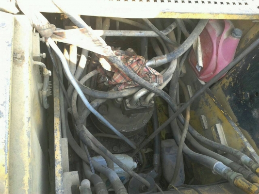 ขาย รถแบ็คโฮ CAT 320 V1