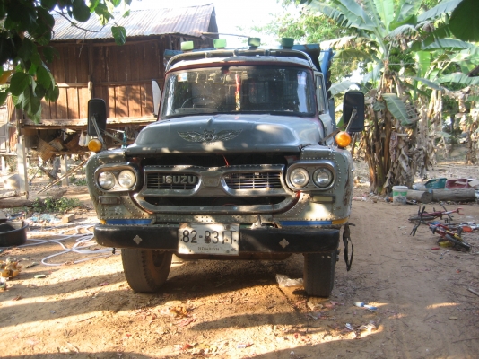 ขายดาวน์ ดั้มพ์ หัวยาว165 แรง