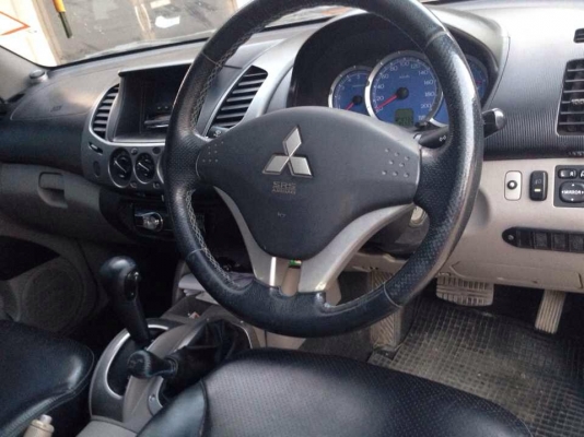 ขายรถไทรทัน 4X4 ตัวท๊อป