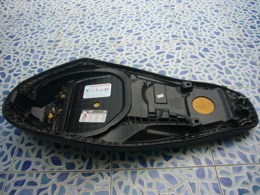 ขายเบาะรถมอเตอร์ไซด์ เดิมฮอนด้าคลิก ขายเบาะรถมอเตอร์ไซด์ เดิมฮอนด้าคลิก