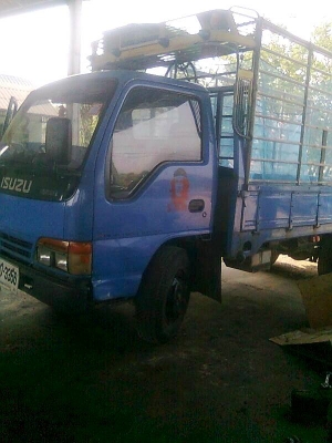 ขายหกล้อ 110 รถสวย สภาพดี ราคา 380,000 ต่อรองได้