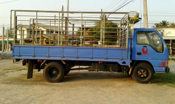 ขายหกล้อ 110 รถสวย สภาพดี ราคา 380,000 ต่อรองได้