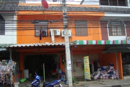 ตึกสภาพดี 2 คูหา ทำเลยดี เหมาะสำหรับทำธุรกิจส่วนตัว