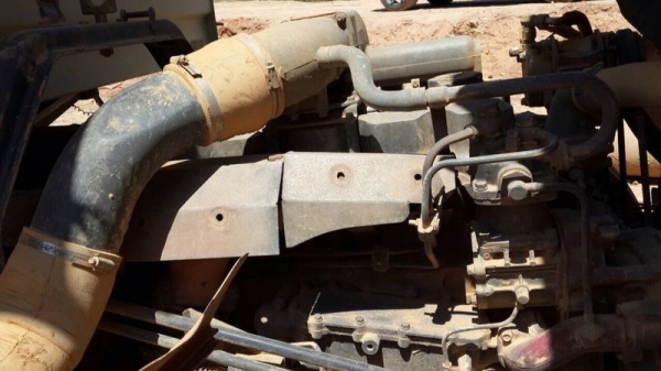 รถฮีโน่ 10 ล้อดั้ม FM3M  240 แรงม้า. ปี 39   สนใจติดต่อ 081 - 6079515