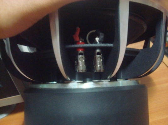 SUB Techline TL-SW12AT ซับ 12" SUB Techline TL-SW12AT ซับ 12"