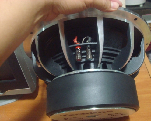 SUB Techline TL-SW12AT ซับ 12" SUB Techline TL-SW12AT ซับ 12"