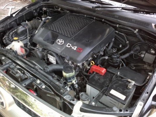 HILUX VIGO 2.5 E DOUBLE CAB PRERUNNER