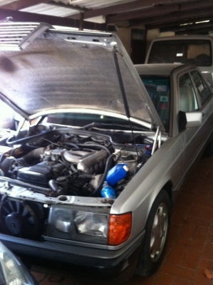 ขายถูก BENZ 190E เครื่อง 1J ติดเเก๊ส 105000