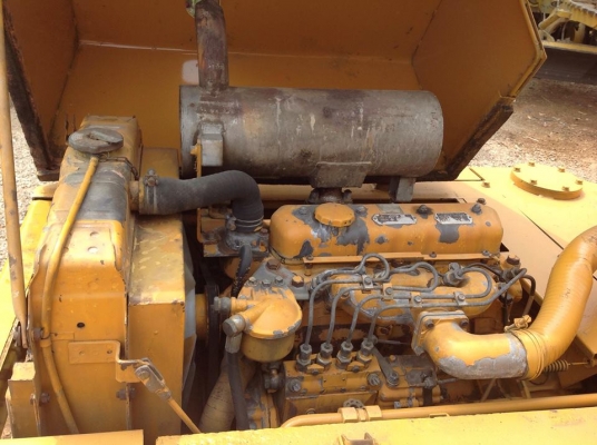 รถแบ็คโฮ CATERPILLAR-E 45สภาพพร้อมใช้งาน (มีVDOให้ชม)มีเอกสารพร้อมรถเก่านอกติดต่อ085-5632278( ราคาต่อรองได้)