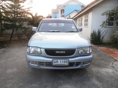 ต้องการขายรถกระบะ Isuzu 4ประตู ดราก้อนอาย-ไทยรุ่ง ปี 2000 เครื่องยนต์ 2500 เทอร์โบ สีบรอนซ์เงิน เกียร์ธรรมดา ดูแลดีมาก ไม่เคยชน ราคา 220,000 บาท สนใจติดต่อ ทวีศักดิ์ (081)948-6601 ต้องการขายรถกระบะ Isuzu 4ประตู ดราก้อนอาย-ไทยรุ่ง ปี 2000 เครื่องยนต์ 2500 เทอร์โบ สีบรอนซ์เงิน เกียร์ธรรมดา ดูแลดีมาก ไม่เคยชน ราคา 220,000 บาท สนใจติดต่อ ทวีศักดิ์ (081)948-6601