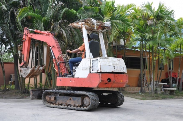 ขาย แบคโฮAIRMAN HM25SG เครื่องแรงสะใจ สวยเดิมจากญี่ปุ่นยังไม่เคยใช้ในไทย 139,000บาท เท่านั้น