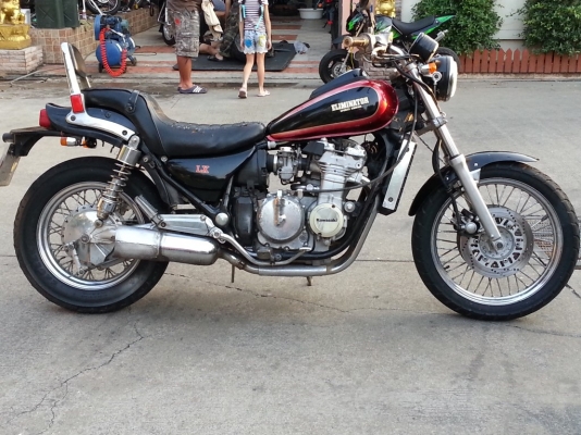 **วุฒินนบุรี**ขาย ELIMINATOR 400cc. สภาพสวยเดิมเครื่องดีพร้อมใช้เอกสารมีสำเนาทะเบียน