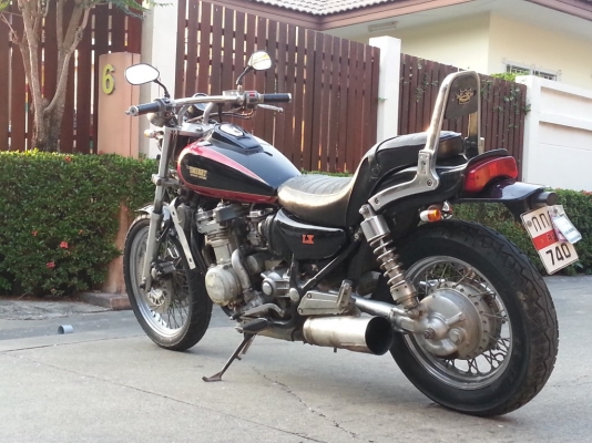 **วุฒินนบุรี**ขาย ELIMINATOR 400cc. สภาพสวยเดิมเครื่องดีพร้อมใช้เอกสารมีสำเนาทะเบียน