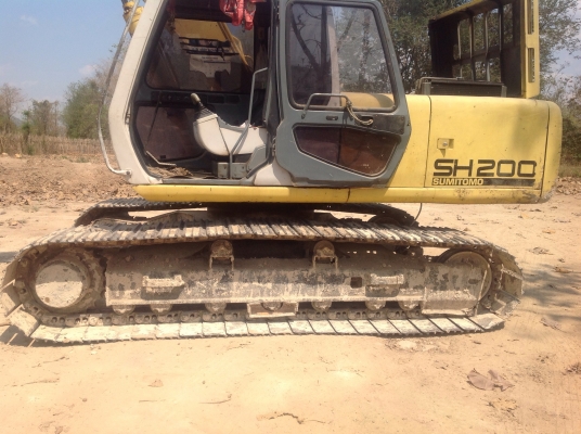 ขายรถแบคโฮ  SUMITOMO  SH200 A1  สภาพเดิม ดูแลเป็นอย่างดี