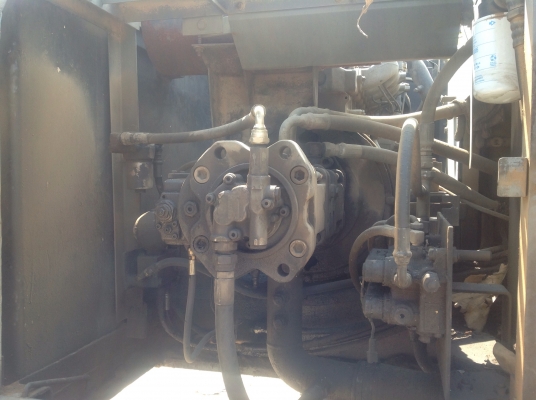 ขายรถแบคโฮ  SUMITOMO  SH200 A1  สภาพเดิม ดูแลเป็นอย่างดี