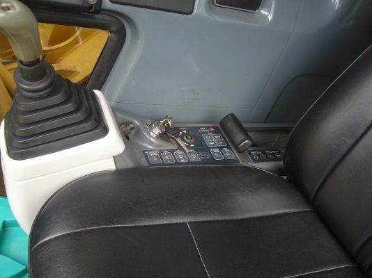 ขายรถแบคโฮ  SUMITOMO  SH200 A1  สภาพเดิม ดูแลเป็นอย่างดี