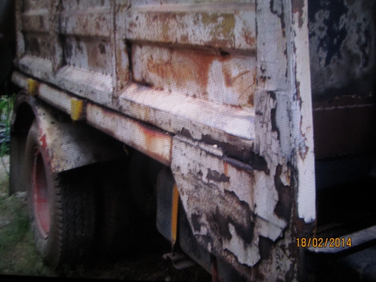 ISUZU-ร๊อคกี้-6BF1-5.30เมตร-รถห้าง-สภาพสวยพร้อมใช้--ราคา350.000.--