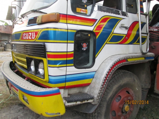 ISUZU-ร๊อคกี้-6BF1-5.30เมตร-รถห้าง-สภาพสวยพร้อมใช้--ราคา350.000.--