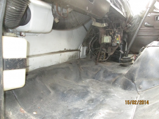 ISUZU-ร๊อคกี้-6BF1-5.30เมตร-รถห้าง-สภาพสวยพร้อมใช้--ราคา350.000.--