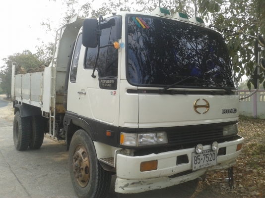 ขายดัมพ์ HINO 185แรง ยาง900/20 เครื่องดีแคชซีสวย