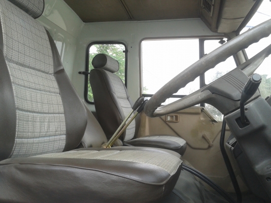 ขายดัมพ์ MITSUBISHI เครื่อง195แรง พ.เพาเวอร์ เบรกทิฟฟี่ แอร์เย็น