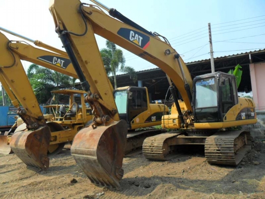 Catterpillar 320C + 320D สภาพเต็มทั้งสองคัน เอกสารแจ้งจำหน่าย