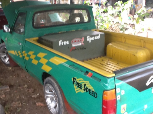 ขายรถคลาสสิคถูกๆ. สวยๆเครื่งดีคัชซีสวยทะเบียนเต็มเครื่อง1500ccขายที่ราคา.    48000.   ด่วน