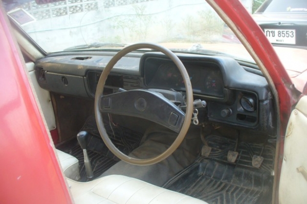 ขายม้ากระโดดสักคันครับ ขายม้ากระโดดสักคันครับ