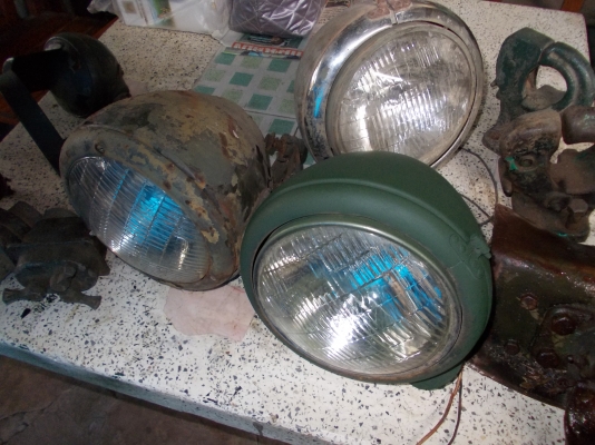 m601 เอารูปไฟตา dodge โปราณปี 1942 สวยๆเดิมมีหลายดวง