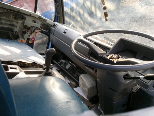 ขายรถ HINO FB2W ปี.37 เครื่่่่อง 120 CC. ขายรถ HINO FB2W ปี.37 เครื่่่่อง 120 CC.