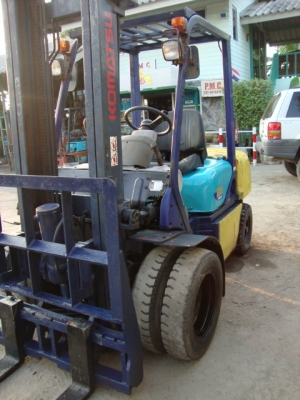 +++ขายโฟล์คลิฟท์ KOMATSU  FD25-12  รถนอกนำเข้า  1,000  ชม.  เครื่องยนต์ดีเซล  เกียร์ธรรมดา  เสา 4 เมตร  ฮิ้งค์โฟล์ค  งากระดกได้  ล้อหน้าคู่   ***รถสภาพพร้อมใช้  ราคา รายละเอียดคุยได้ครับ ***