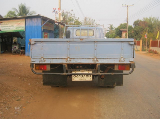 รถ6ล้อ  NPR 120แรง