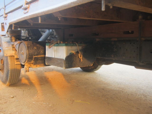 รถ6ล้อ  NPR 120แรง