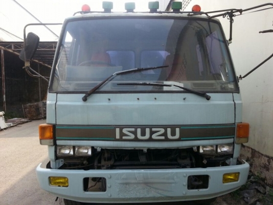 รถอีซูซุ 6 ล้อ พื้นเรียบ 195 แรงม้า. สนใจติดต่อ 081 - 6079515 รถอีซูซุ 6 ล้อ พื้นเรียบ 195 แรงม้า. สนใจติดต่อ 081 - 6079515