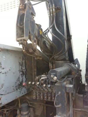 รถอีซูซุ 6 ล้อ พื้นเรียบ 195 แรงม้า. สนใจติดต่อ 081 - 6079515 รถอีซูซุ 6 ล้อ พื้นเรียบ 195 แรงม้า. สนใจติดต่อ 081 - 6079515