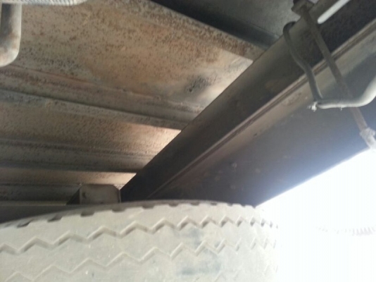 รถอีซูซุ 6 ล้อ พื้นเรียบ 195 แรงม้า. สนใจติดต่อ 081 - 6079515 รถอีซูซุ 6 ล้อ พื้นเรียบ 195 แรงม้า. สนใจติดต่อ 081 - 6079515