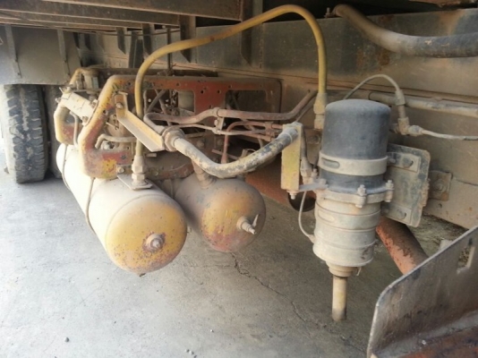 รถอีซูซุ 6 ล้อ พื้นเรียบ 195 แรงม้า. สนใจติดต่อ 081 - 6079515 รถอีซูซุ 6 ล้อ พื้นเรียบ 195 แรงม้า. สนใจติดต่อ 081 - 6079515