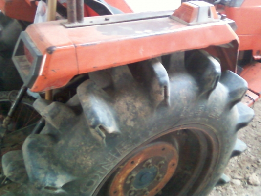 แก้ไขครับขาย คูโบต้า L1-24 แรง เฉพาะตัวรถ สภาพพร้อมใช้งาน 45000 บาท 0821287055 ครูเจมส์ แก้ไขครับขาย คูโบต้า L1-24 แรง เฉพาะตัวรถ สภาพพร้อมใช้งาน 45000 บาท 0821287055 ครูเจมส์