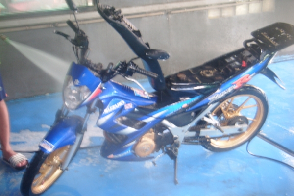 ขาย suzuki raider 150 เดิม เดิม เครื่องดีมาก ทะเบียนโอน